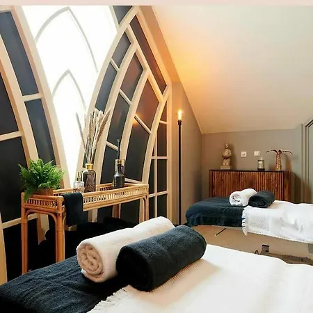 Tatil Evi Voorzien Alle Gemakken In Bosrijke Omgeving