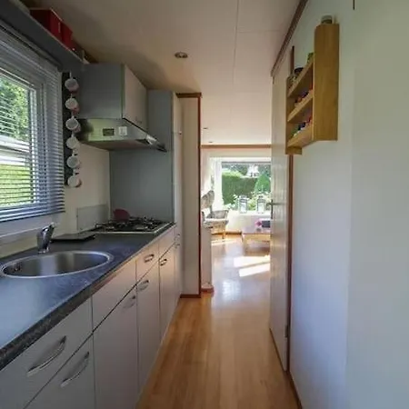 Voorzien Alle Gemakken In Bosrijke Omgeving Vakantiehuis *