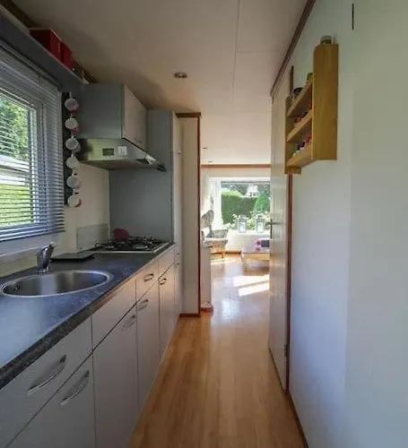 Voorzien Alle Gemakken In Bosrijke Omgeving Hébergement de vacances *