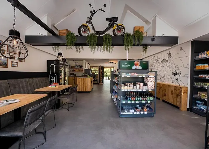 Voorzien Alle Gemakken In Bosrijke Omgeving * Voorthuizen